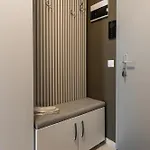 Skylark - Sydney Penthouse With Jacuzzi And Mountain View شقة براشوف