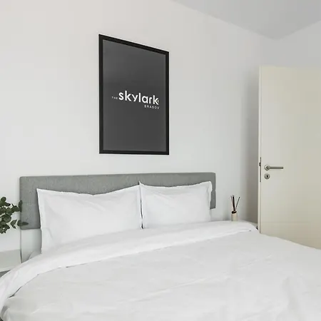 Skylark - Sydney Penthouse With Jacuzzi And Mountain View Apartmán *