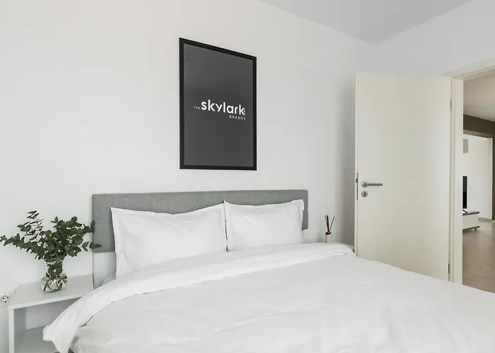 Skylark - Sydney Penthouse With Jacuzzi And Mountain View דירה *