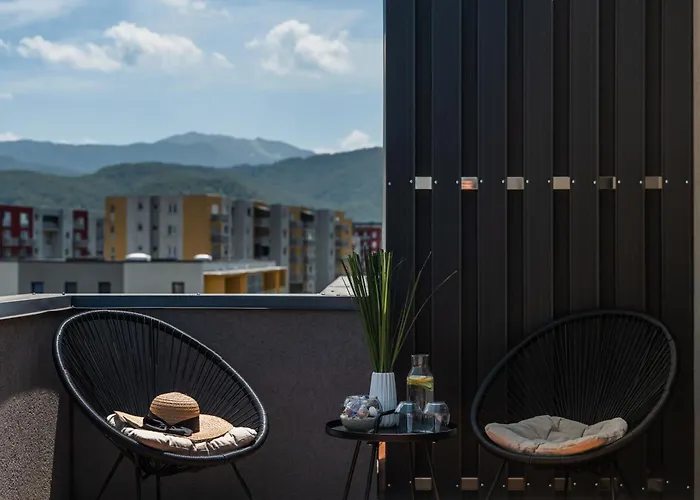 Skylark - Sydney Penthouse With Jacuzzi And Mountain View Appartement Braşov